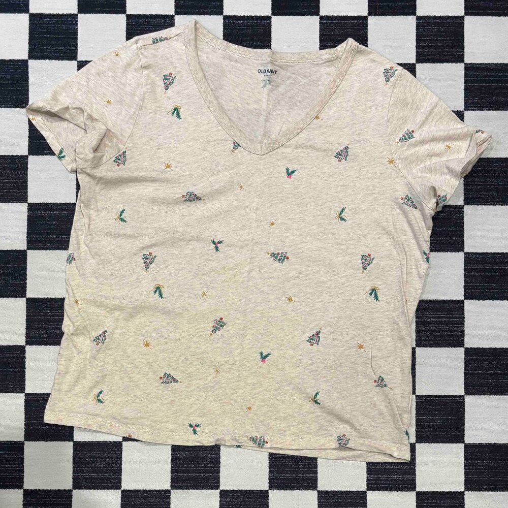 Old Navy Women's Christmas V-Neck Short Sleeve T-Shirt